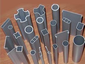 河北省異型管供應商風采 霸州市華龍偉業(yè)金屬制品公司產(chǎn)品一覽